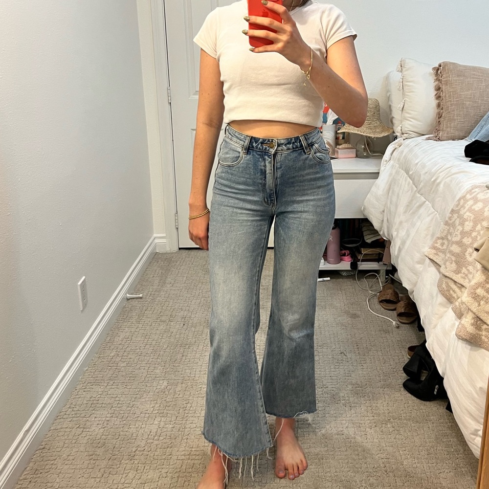 ROLLA’S east coast flare cropped size 27